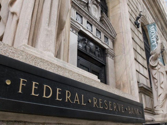 Analiştii se aşteaptă la menţinerea dobânzii la prima reuniune de politică monetară din 2021 a Fed