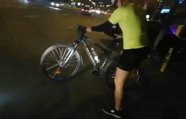 Constănțenii NU au HABAR să meargă cu bicicleta, trotineta sau mopedul