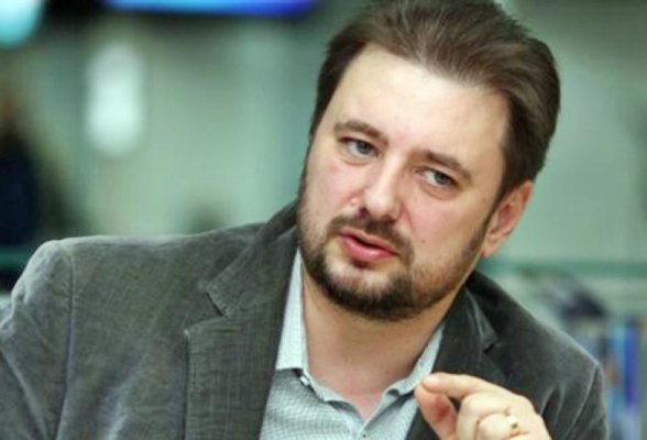 Pîrvulescu: Întâlnirile unor membri ai Guvernului cu reprezentanţi ai AUR creează 