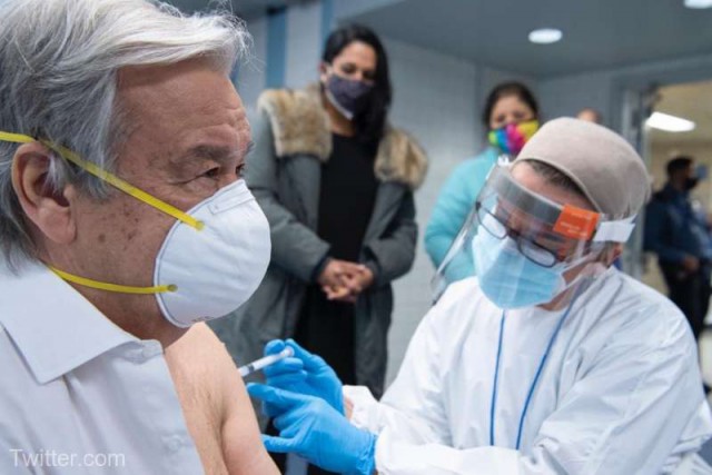 Secretarul general al ONU s-a vaccinat împotriva COVID-19 şi a cerut ca toată lumea să aibă acces la vaccin