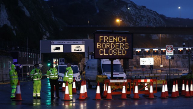 Franța își închide frontierele pentru țările din afara Uniunii Europene