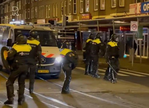 Olanda: Peste 130 de arestări, dar o noapte mult mai calmă decât precedentele