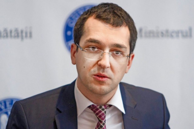 Vlad Voiculescu: Vom construi spitale, ţara are nevoie de spitale noi