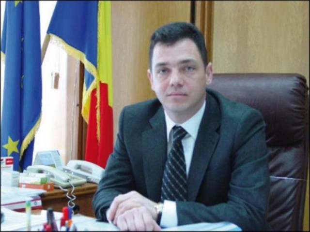Radu Oprea, PSD: Şcolile se redeschid în acelaşi haos în care au fost închise