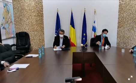 CHIȚAC a SEMNAT contractul de furnizare autobuze electrice și stații de încărcare electrice