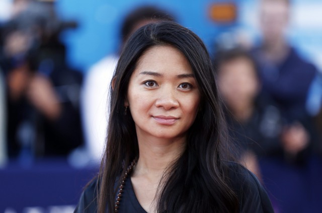 Chloe Zhao, care s-a remarcat cu „Nomadland“, va regiza un film western-SF inspirat de „Dracula“