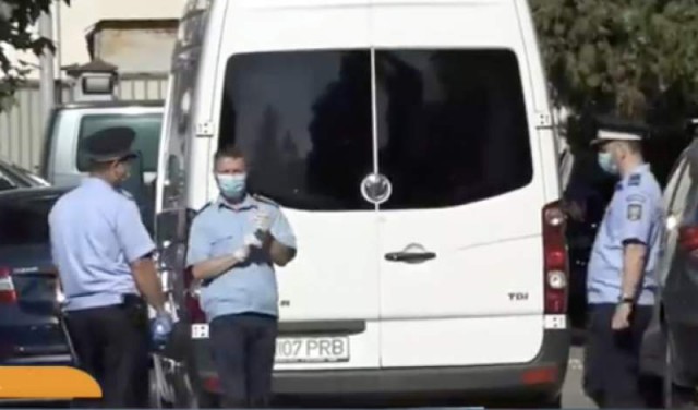 Un șofer a ÎNCERCAT să ÎNSCENEZE un FURT, însă a fost PRINS la TESTUL POLIGRAF