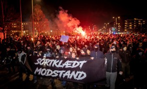 Danemarca: Proteste de stradă împotriva restricțiilor și a pașaportului de vaccinare