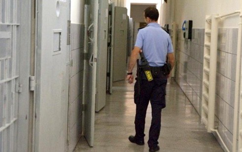 ÎNCARCERAȚI și duși în PENITENICAR, pentru CONTRABANDĂ ASIMILATĂ