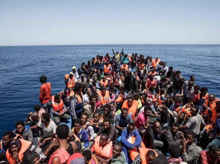 Tunisia: 22 migranţi, daţi dispăruţi după naufragiul ambarcaţiunii lor în largul insulei Lampedusa