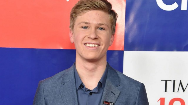 Robert Irwin, fiul lui Steve Irwin, premiat într-o importantă competiţie de fotografie