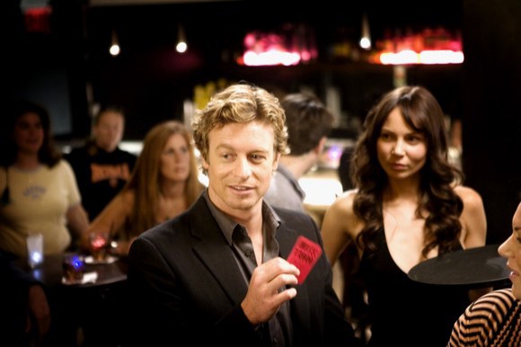 Simon Baker a divorţat. Actorul din serialul „În mintea criminalului“ a fost surprins cu o altă femeie
