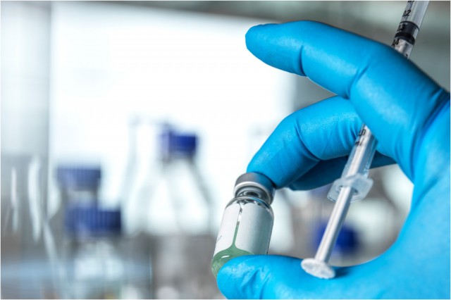 Beijingul îi dă asigurări preşedintelui francez că vaccinurile chinezeşti sunt 