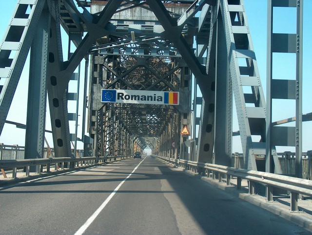Bulgarii suspendă lucrările de reparații de pe Podul Prieteniei Giurgiu – Ruse