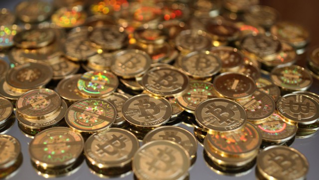Bitcoin scade sub pragul de 50.000 de dolari, după un declin de 25% în ultima săptămână