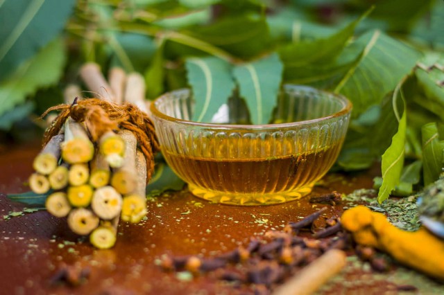 Ce este medicina ayurvedică și când se poate apela la aceasta?