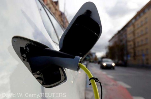Ford va vinde doar vehicule electrice pe piaţa europeană, până în 2030