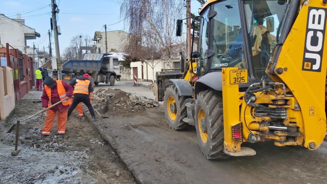 Noi locuri de PARCARE în CURS de AMENAJARE pe strada BADEA CÎRȚAN