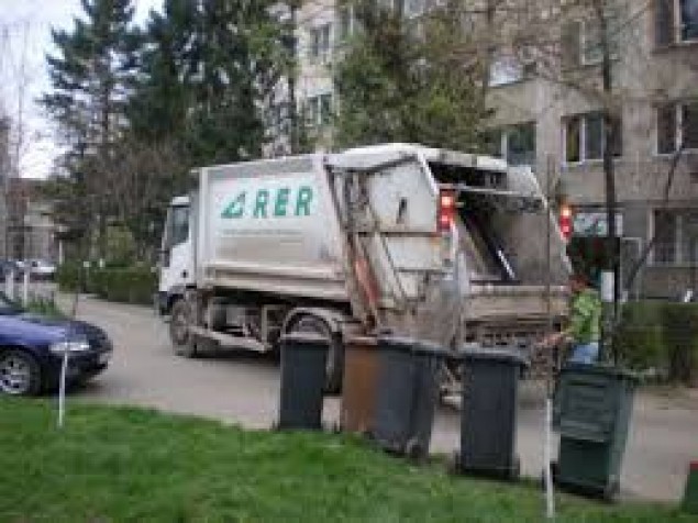 CONDAMNAT pentru că a FURAT din MAȘINA de GUNOI