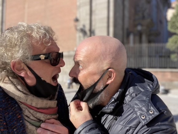Leornard Miron și-a dus iubitul spaniol acasă: „Trebuie să urgentăm căsătoria”