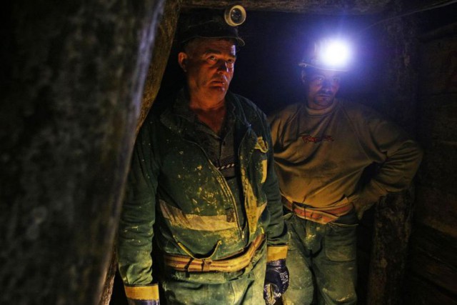 Minerii pensionari, nemulțumiți de recalcularea pensiilor