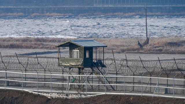 Un nord-corean a umblat ore întregi prin zona demilitarizată iar Coreea de Sud nu l-a depistat