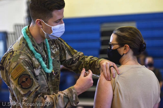 Coronavirus - SUA: O treime din armata americană nu vrea să se vaccineze