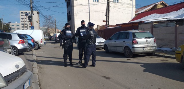 FOCURI de ARMĂ la CONSTANȚA: Un BĂRBAT a ajuns la SPITAL!