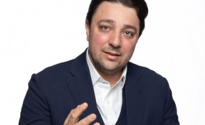 Senatorul Alfred Laurențiu: Guvernul austerității trebuie să demisioneze!