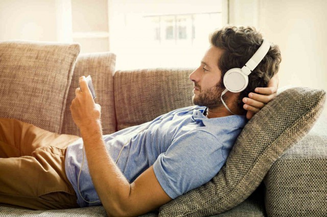 Căștile audio pot afecta auzul?