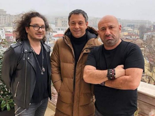 Chef Sorin Bontea împlinește astăzi 51 de ani. În ce mod inedit i-au făcut urări Florin Dumitrescu și Cătălin Scărlătescu!