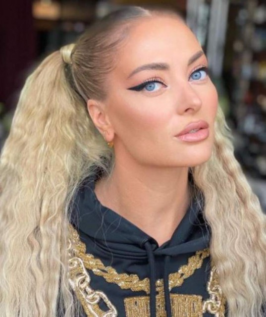 Are sau nu Delia operații estetice? Ce le-a răspuns jurata X Factor fanilor săi