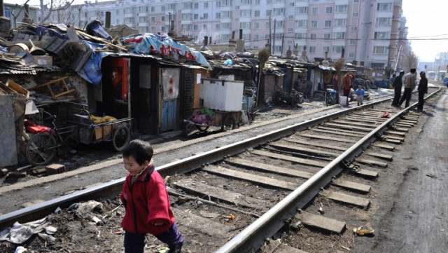 China anunță că a eradicat sărăcia extremă