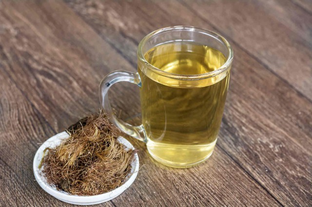 Ceaiul de mătase de porumb: beneficii și contraindicații