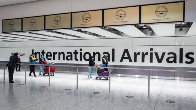 OMS avertizează aeroporturile să nu ceară călătorilor adeverințe de vaccinare împotriva Covid-19