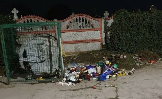 La Ovidiu, morții RĂSCOLESC prin tomberoane!