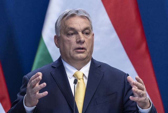 Coronavirus: Viktor Orban reproşează Bruxellesului că a organizat prost achiziţia vaccinurilor