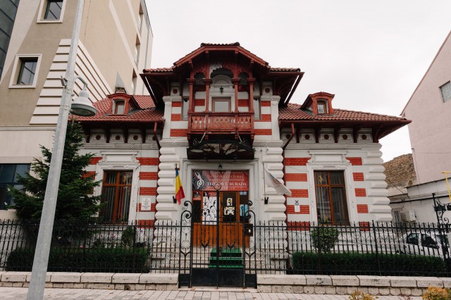 CASA fostului primar al Constanței, DISTRUSĂ de IGNORANȚĂ și INTERESE IMOBILIARE