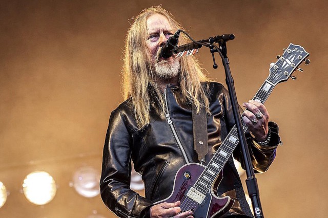Jerry Cantrell, fondator al grupului Alice in Chains, a înregistrat cel de-al treilea album solo