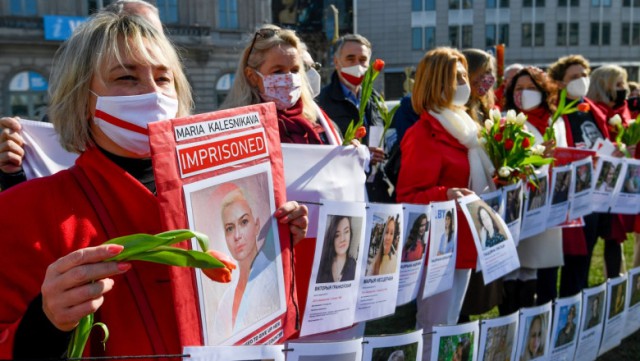 Proteste în Polonia împotriva legii privind avortul de Ziua internaţională a femeii