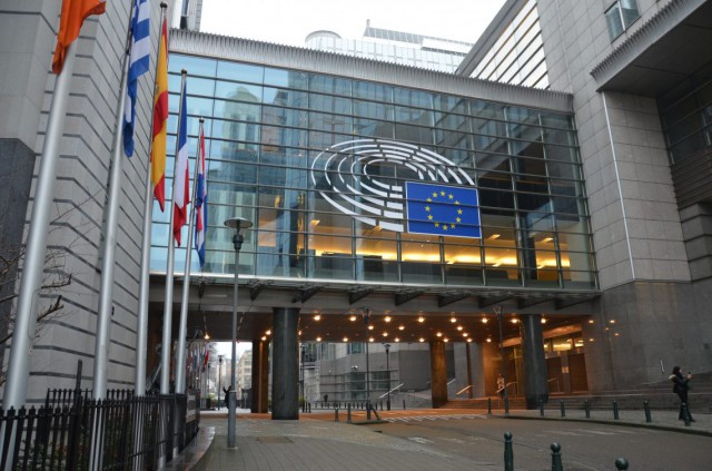 Parlamentul European va ajuta la investigarea spionării 'impardonabile' a unui europarlamentar grec