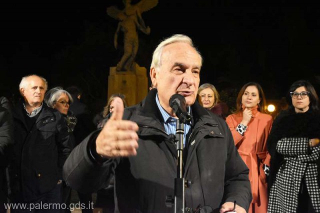 Coronavirus: Vaccinat deşi nu figura în categoria care avea prioritate, primarul din Corleone demisionează