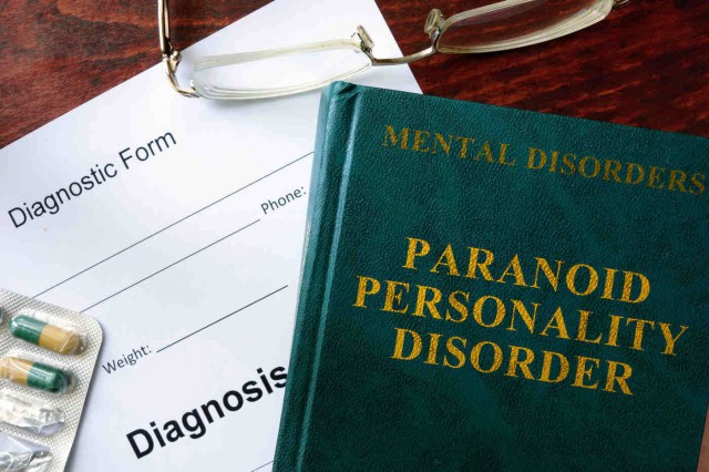 Tulburarea de personalitate paranoidă: ce este și cum se manifestă?