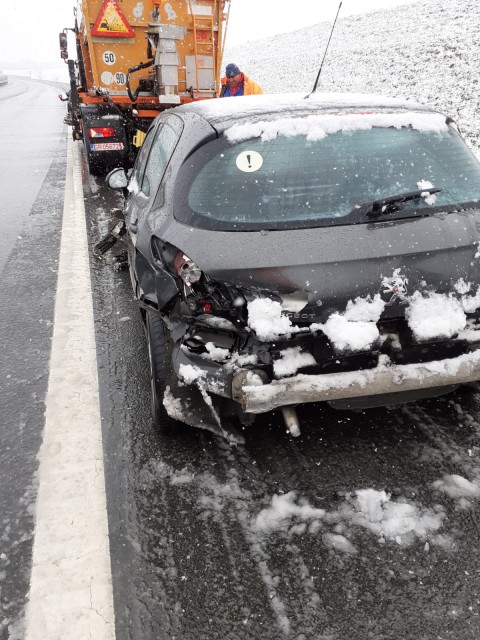 Accident pe A2, în apropierea localității Cochirleni!