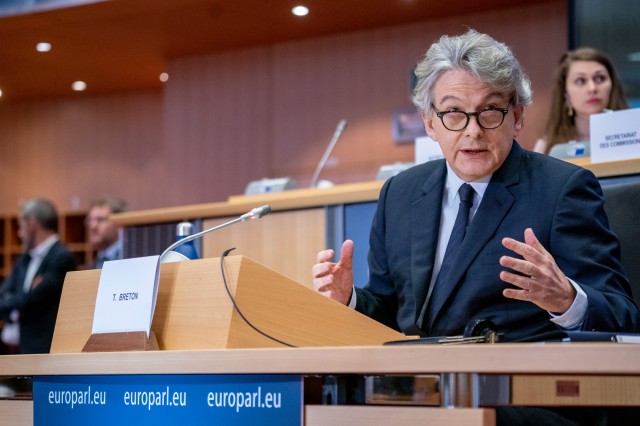 Comisarul european Thierry Breton cere Ungariei să renunţe la preţurile discriminatorii pentru combustibil