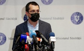 Haos total în Sănătate - Voiculescu îl contrazice pe preşedintele Comisiei ATI din MS