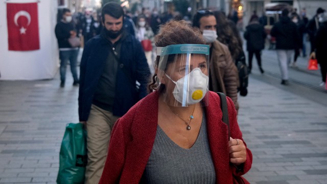 Turcia se retrage din Convenţia privind prevenirea şi combaterea violenţei împotriva femeilor