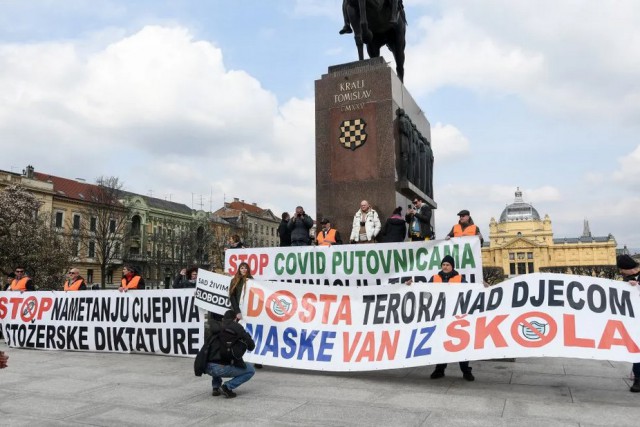 Coronavirus: Mii de persoane au protestat în Croaţia împotriva măsurilor anti-Covid