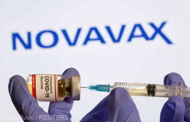 Marea Britanie: GSK va fabrica 60 de milioane de doze de vaccin anti-COVID-19 Novavax