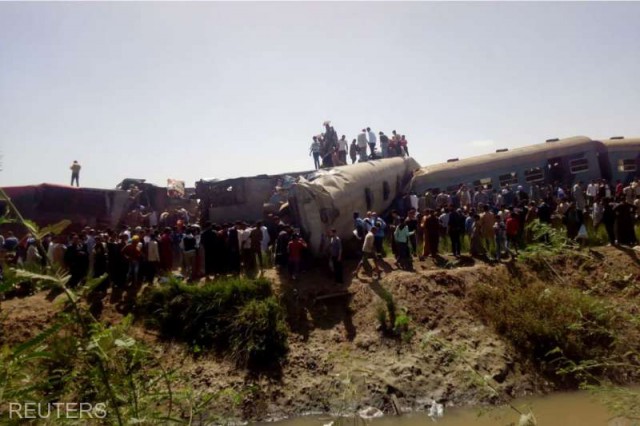Coliziune între două trenuri în Egipt: cel puţin 32 de morţi şi 66 de răniţi